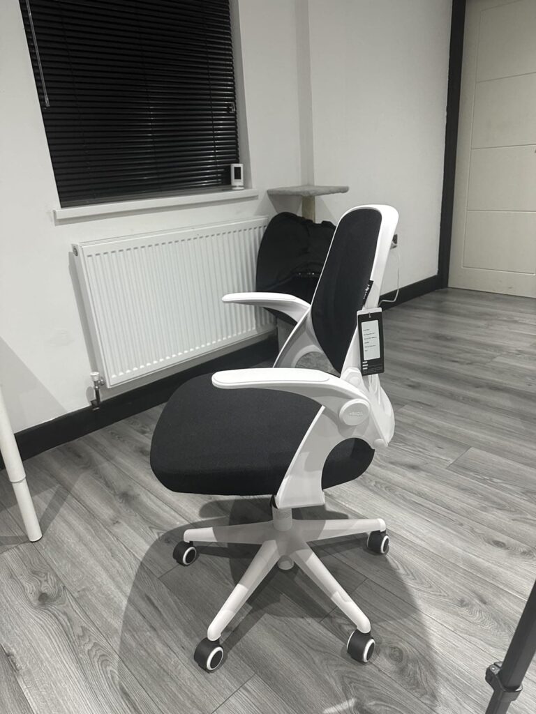 view of unboxed the hbada task chair office chair for short people uk tried and tested for several week unboxing purchased package arrival at home testing experience