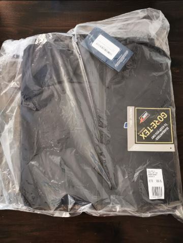 view ofberghaus waterproof jacket under 200 unboxing purchased package arrival at home testing experience
